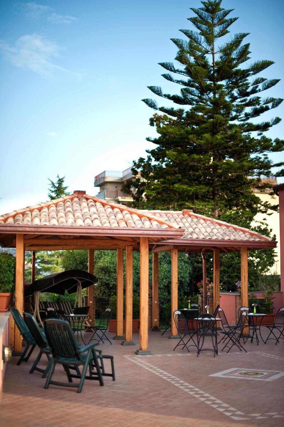 Alhambra - Guest House Di Charme Giarre Exteriör bild
